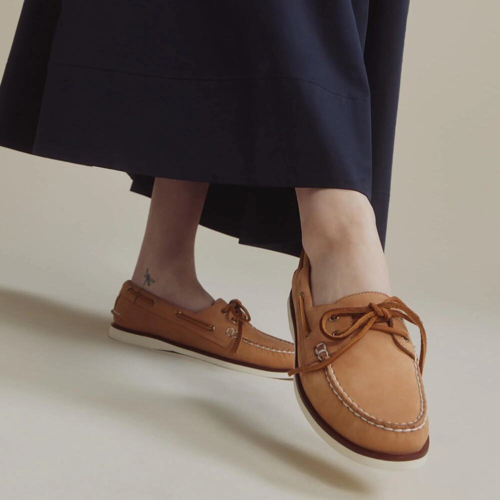 NWT Sperry Gold Cup Authentic Original 2-Eye Boat Shoes Tan Bronzer Leather 5.5